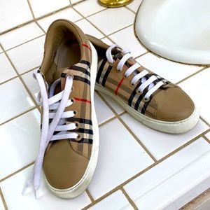 Burberry sneakers. Hardly worn size 8.